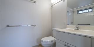 LOCATION IS EVERYTHING, Call 801 South Street #3901 Home, in the Heart of Honolulu! Gallery 22