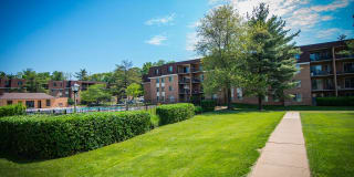 Oakton Park Apartments Gallery 24