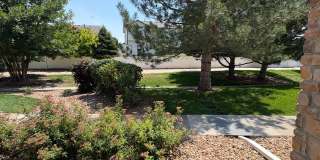 Updated 2 Bed, 2 Bath Main Floor Condo with Garage Updated 2 Bed, 2 Bath Main Floor Condo with Garage Gallery 24