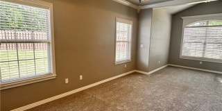 6108 39th Place Gallery 13