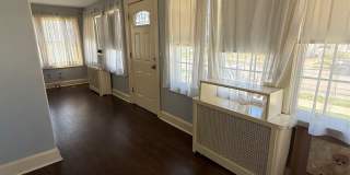 35 S Franklin Avenue Gallery 4