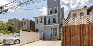 1935 CAMBRIDGE Street Gallery 48