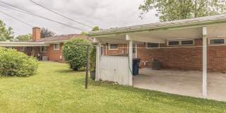 1630 Greenview Dr. Gallery 21