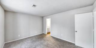 Midwood Gardens Apartments Gallery 16
