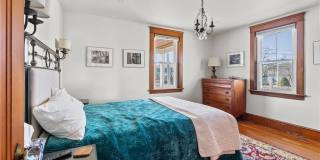 123 Beacon Street Gallery 5