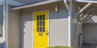 The Seasons Apartments Gallery 21