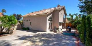 Beautiful 4Br/2.5Ba Home With Private Yard In Shadowridge!! Gallery 30