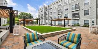 The Sterling House Gallery 1