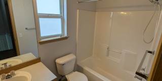 Tri Level, 3 Bedroom For Rent in Port Orchard - Available June 25th! Gallery 14
