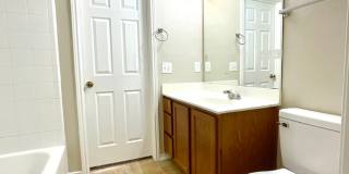 Charming 3-Bedroom Cul-de-Sac Home with Fenced Yard & Garage! Gallery 31