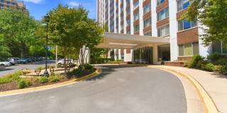 11801 ROCKVILLE PIK Gallery 1