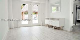 1328 Northwest 93rd Terrace Gallery 23