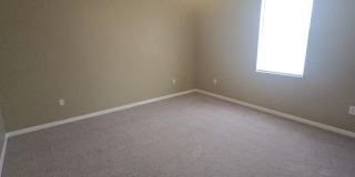 Remodeled 3 bed 2 bath home Gallery 12