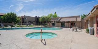 5525 East Thomas Road Gallery 22