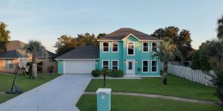 Stunning Home w/access to Santa Rosa Sound Available Now Gallery 1