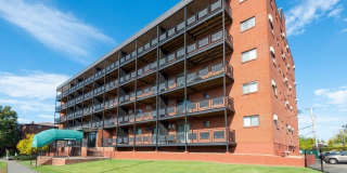 Perfect 2-Bedroom 2-Bath Condo in Revere Gallery 1