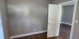 938 S Hiram - 3 Bedroom, 1 Bathroom Home with 1 Car Garage - $995 Gallery 12