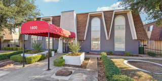The Belmont Gallery 19