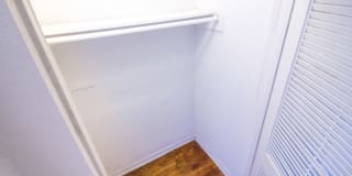 1515 E. 54th Street Gallery 28