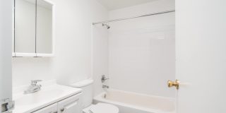 Juniper at Westlake Gallery 6