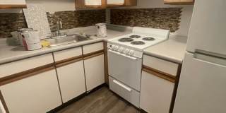 No Fee Lowest Priced 1 bed in Allston Heat HW Inc  New floors and Paint Private Entrance Gallery 5