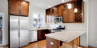 Gorgeous Four Bedroom Townhome in Orenco! DEPOSIT SPECIAL Gallery 1