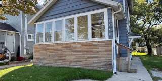 Three bedroom one bathroom home for rent Gallery 1