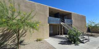 716 N 11th Street Gallery 1
