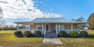 Newly renovated, spacious home! Gallery 1