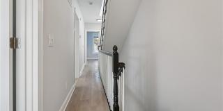 92 Leigh Avenue Gallery 19