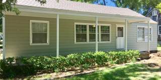 Beautiful 3 Bedroom/ 1.5 bath Gallery 1