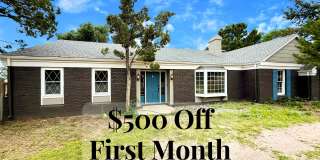 Stylish 3-Bedroom Remodel with Two Fireplaces and Mountain Views Gallery 1