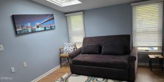 30 Gladney Avenue Gallery 21