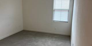 Modern 3-Bedroom + Loft + Den in Gated Phoenix Community with Mountain Views Gallery 6