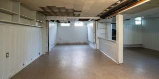 2631 Woodside Street Gallery 10