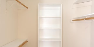 705 S Hughes Street Gallery 7