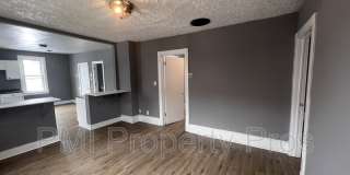 2945 N 23rd St Gallery 35