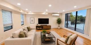 1620 Beacon St. Gallery 10