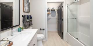 Cypress Point Luxury Apartments Gallery 31