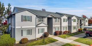 1,2,3-bedroom apartment homes close to everything! Gallery 5
