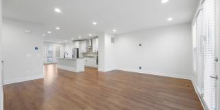 43421 FARRINGDON SQ Gallery 18