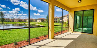 Annual Unfurnished Rental – Coach Home 3 Bedrooms, 2 Baths, 2 Car Garage, with Resort Like Amenities – Gran Paradiso Community! Gallery 24