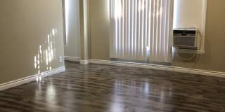 1534 Winona Blvd. Gallery 21