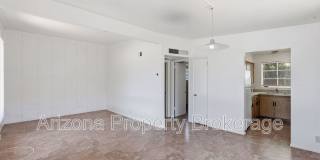 450 W. 6th St. Gallery 8