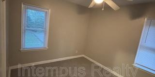 692 S Wheatland Ave Gallery 26