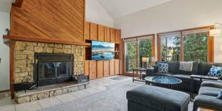 Serenity and Views with this 3 bedroom/3Bathroom Townhome in Buffalo Ridge Gallery 1