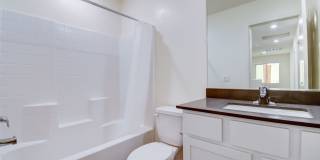 Spacious, Stylish & Move-In Ready Gallery 15