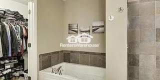 8108 Oakview Circle North Gallery 10