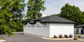 Avalon Lake Norman Gallery 65