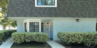 Beautiful 3 Bedroom 3 Bath Townhome in Duarte Gallery 1